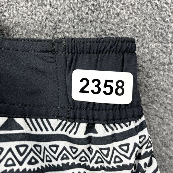 TYR Swimwear Men's XL Gray Native Stripes Built In Boxer Swim Shorts NWT - Picture 16 of 16